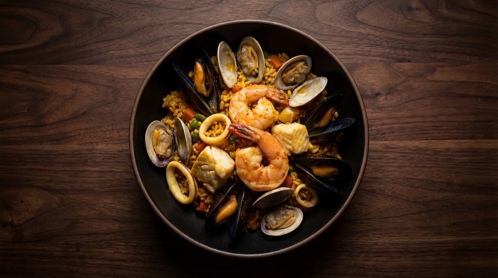 Arroz con mariscos ligero con arroz integral y mas vegetales