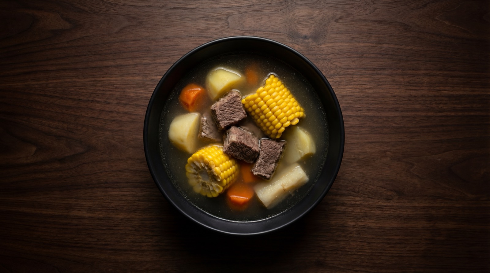 Caldo de res ligero con mas vegetales y carne magra