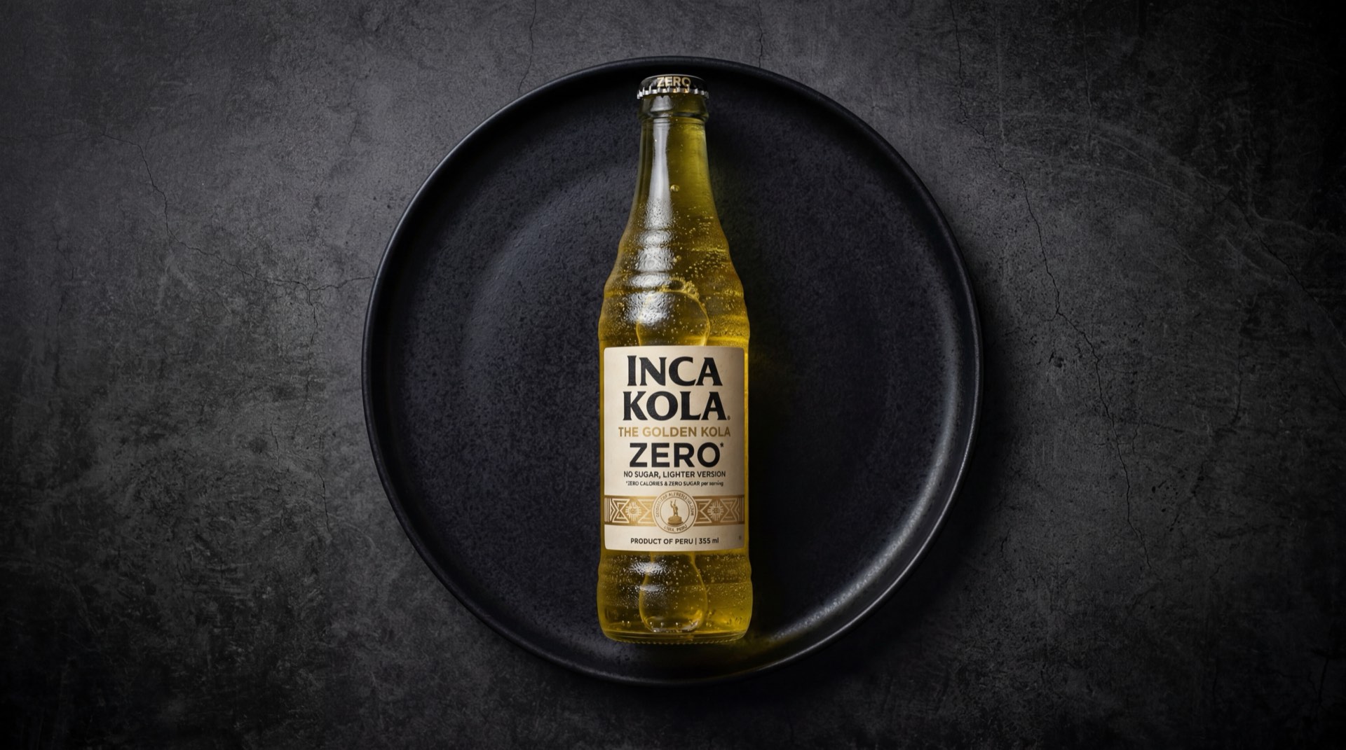 Alternativas saludables a la Inca Kola: chicha morada sin azucar, limonada natural con hierba luisa y agua con gas con limon