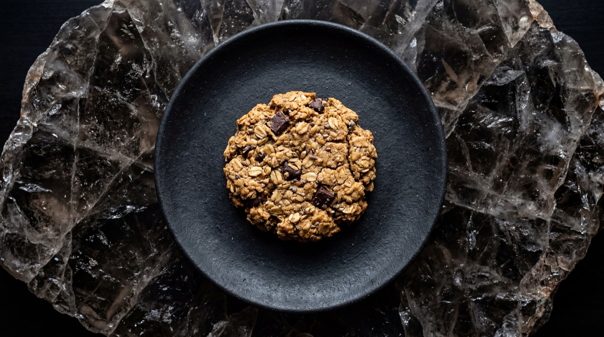 Alternativa saludable a la galleta Mana: galleta de avena integral casera con mantequilla de mani natural sin azucar y rodajas de banano fresco