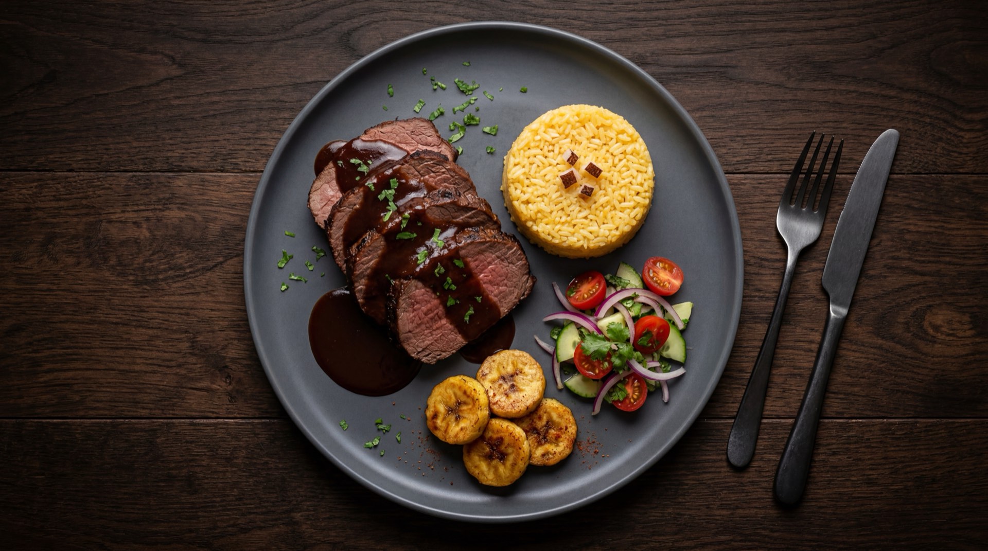 Posta negra cartagenera saludable version ligera con menos masa de maiz blanco precocido y mas vegetales frescos relleno visible